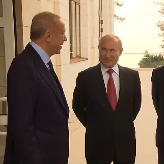 Putin’den Cumhurbaşkanı Erdoğana Sputnik V aşı önerisi